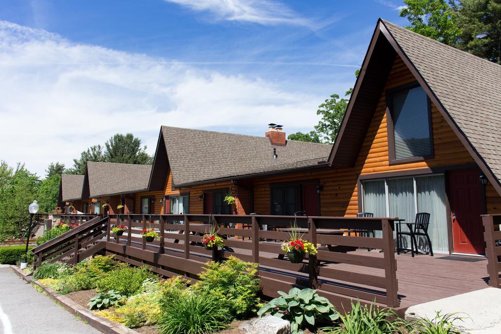 Inn At Deep Creek Oakland Esterno foto
